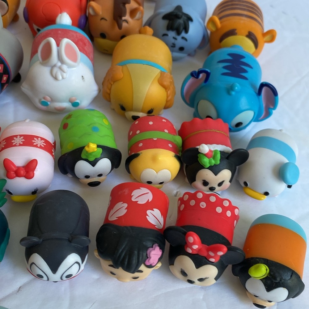 Large lot of Disney Tsum Tsum figures and accessories - Picture 4 of 7